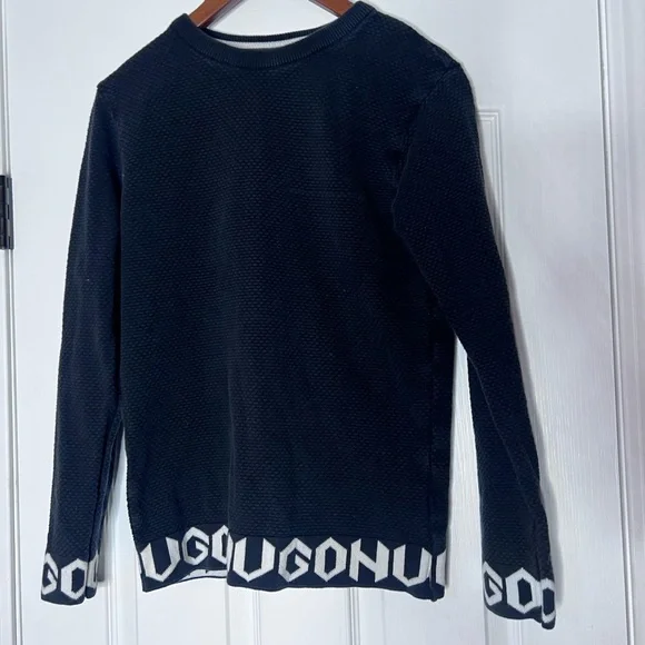 Hugo Boss Black Knit Top - Gently used - men’s medium - Picture 3 of 7